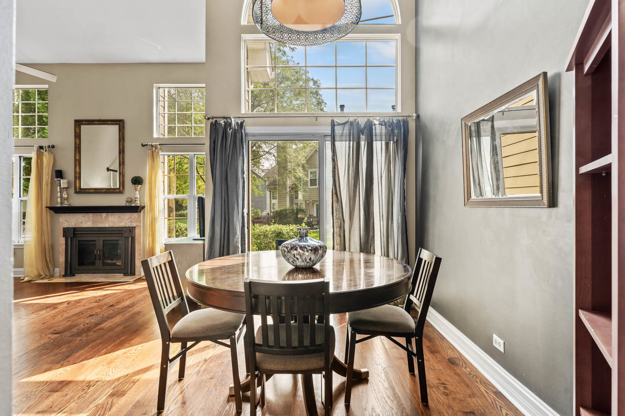 615 Kingsbridge Drive