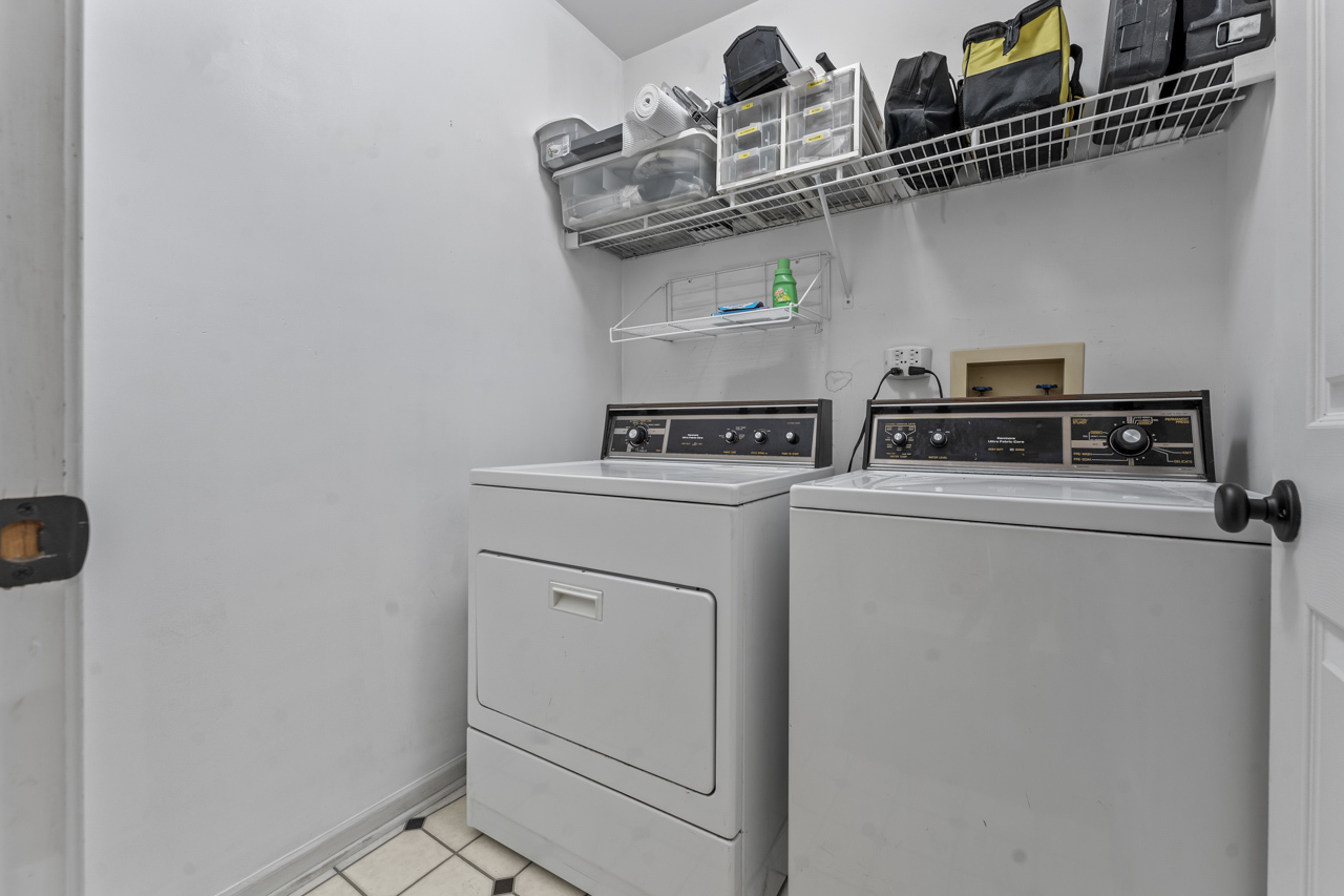 615 Kingsbridge Drive