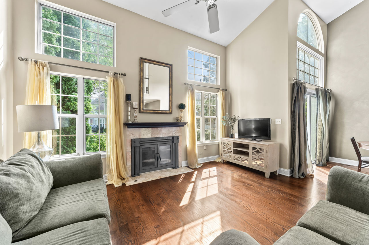 615 Kingsbridge Drive