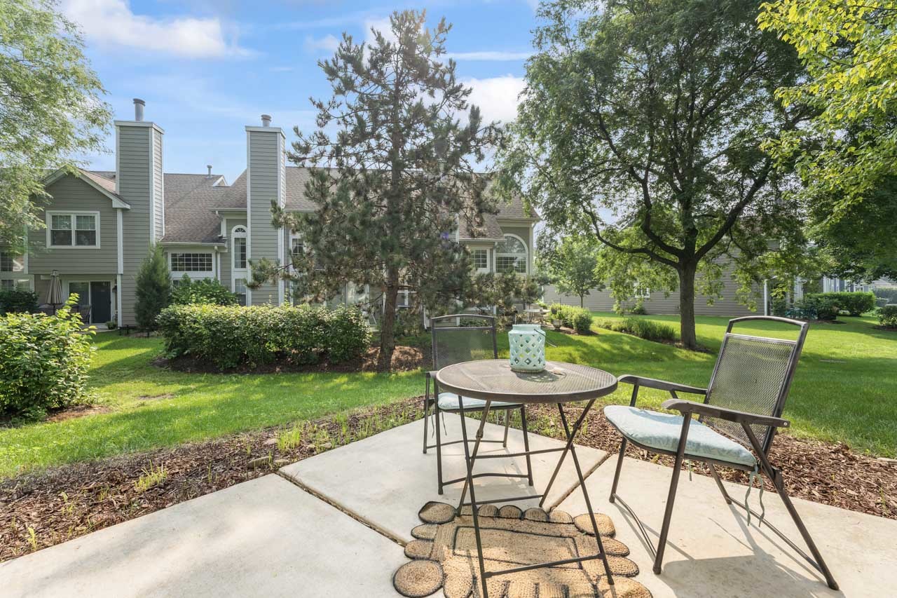 615 Kingsbridge Drive