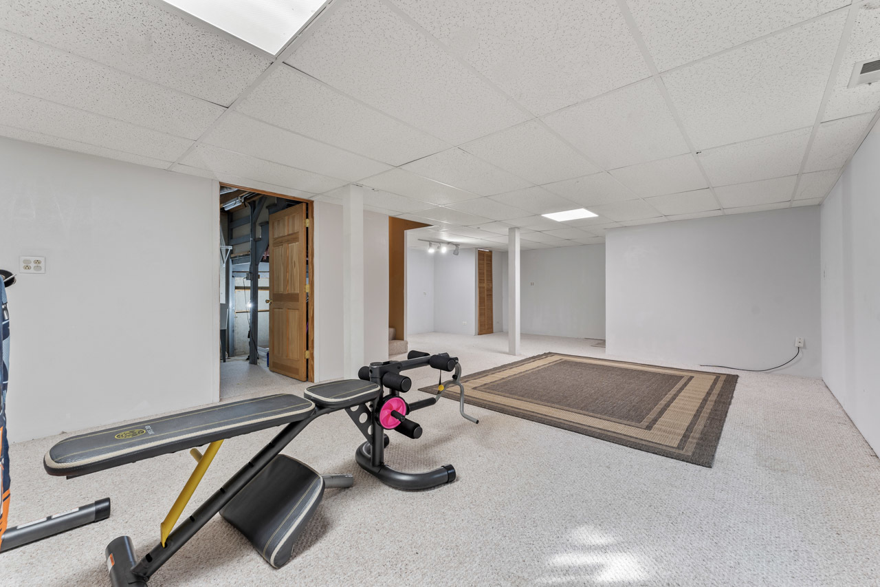 615 Kingsbridge Drive