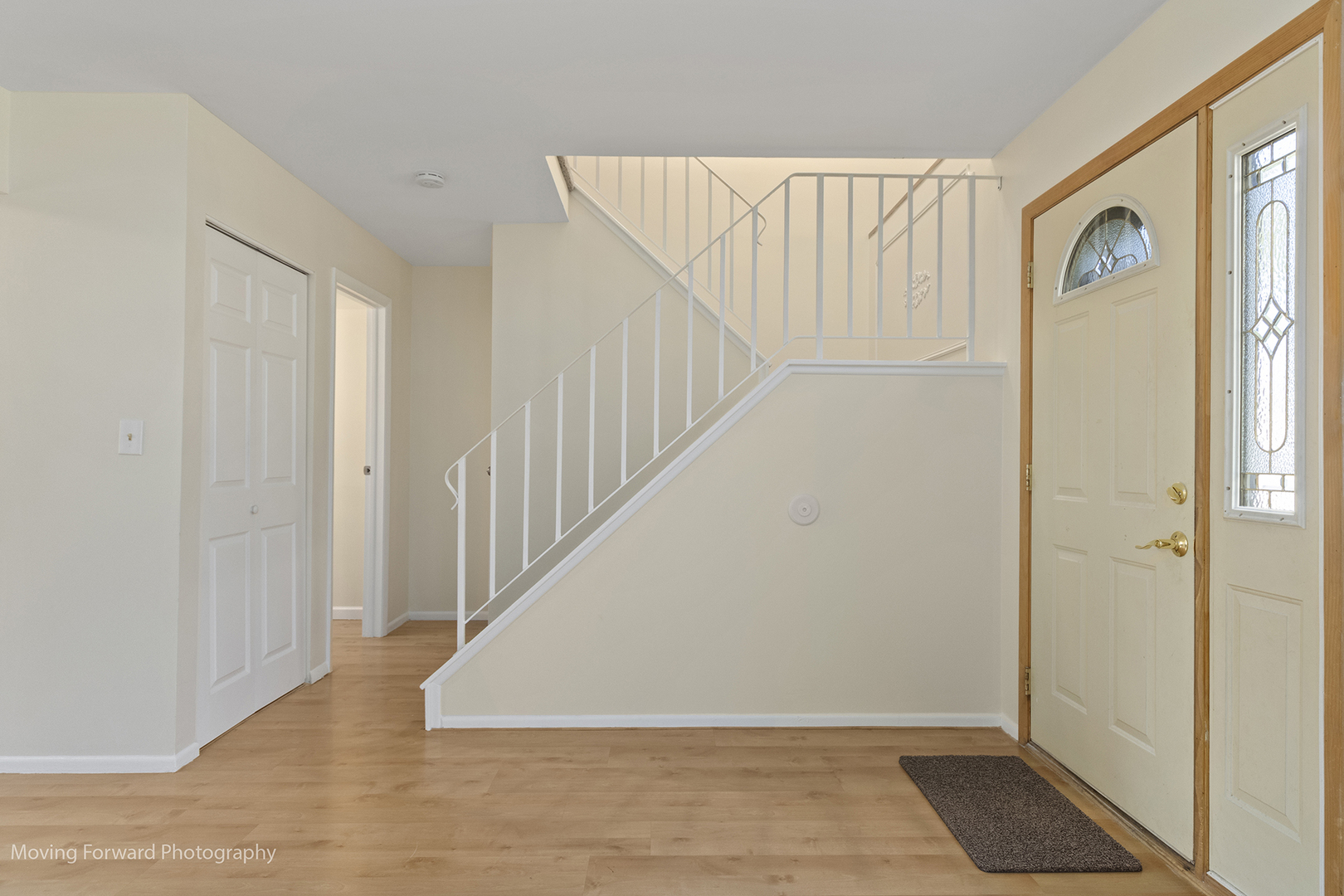 25 W Wrightwood Avenue