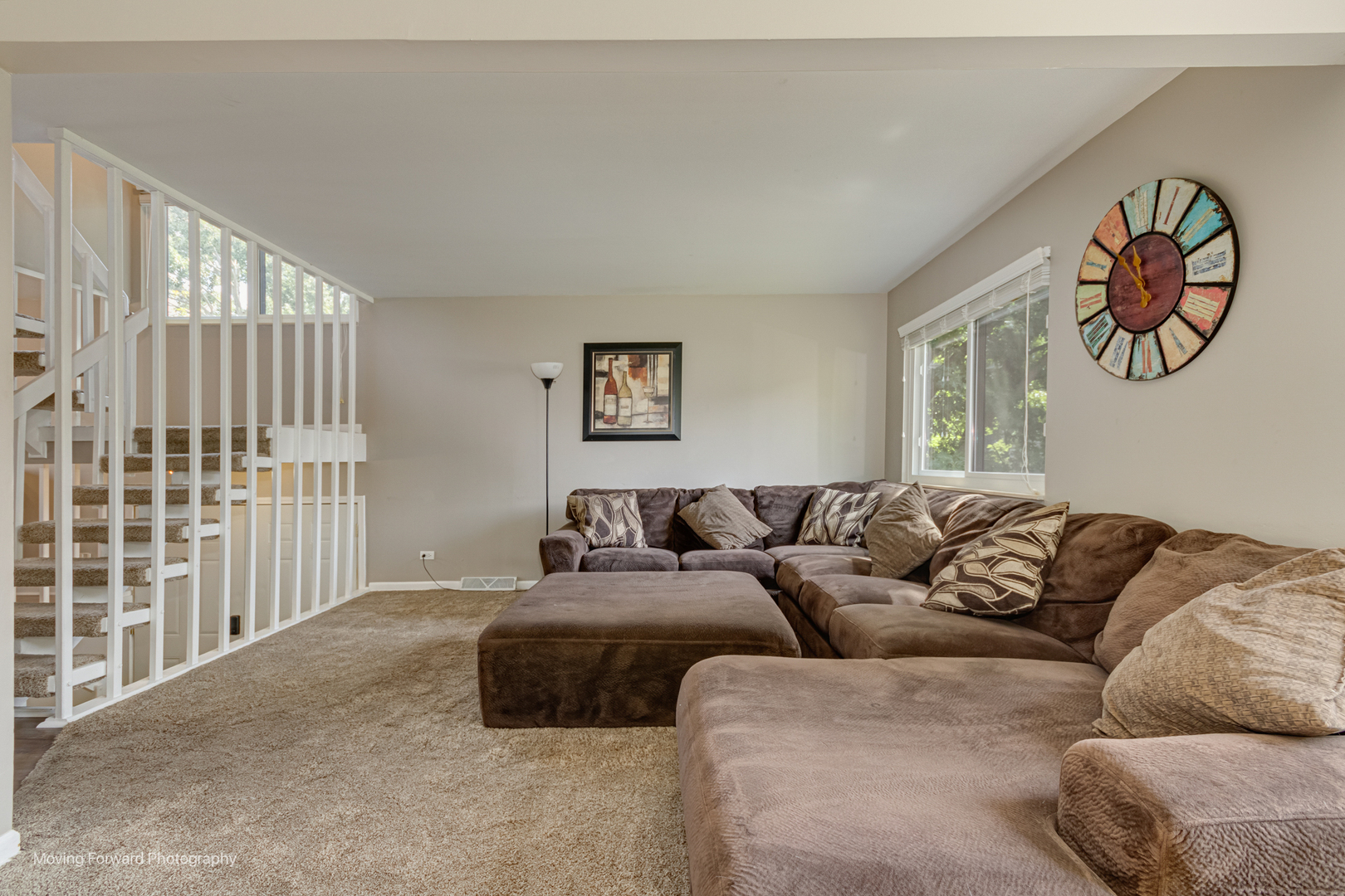 3S389 Chestnut Court