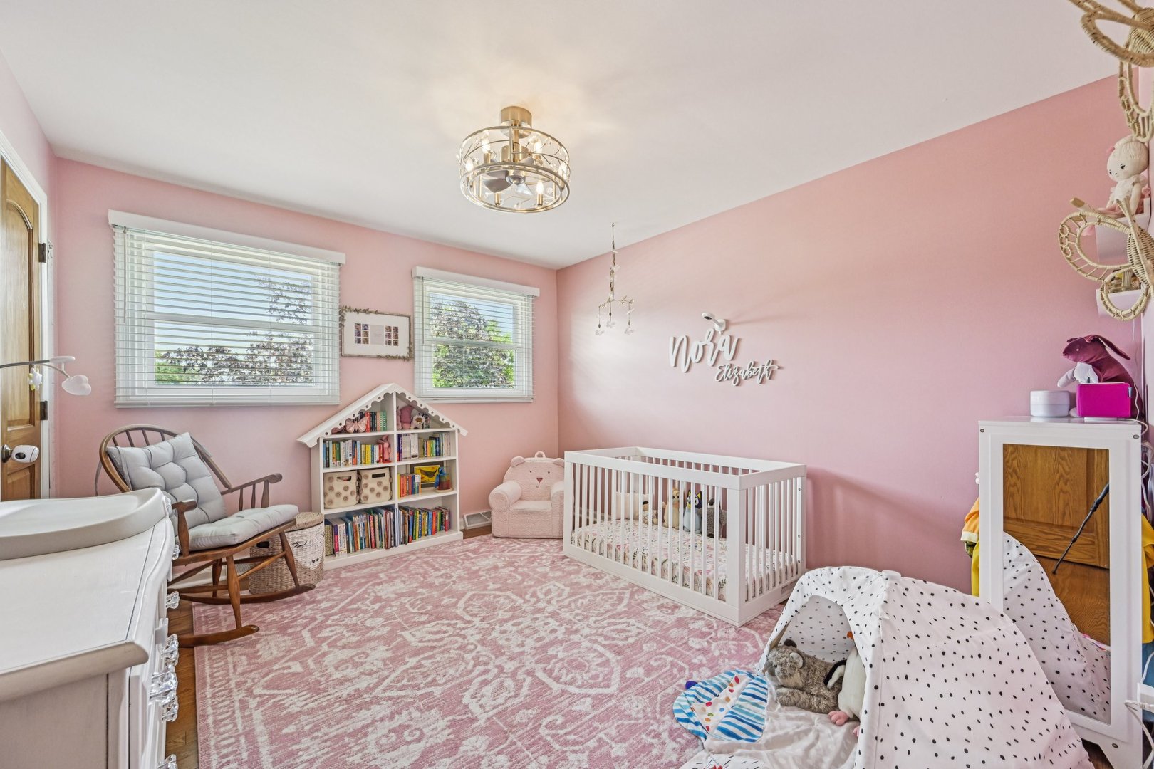 1143 S Edgewood Avenue