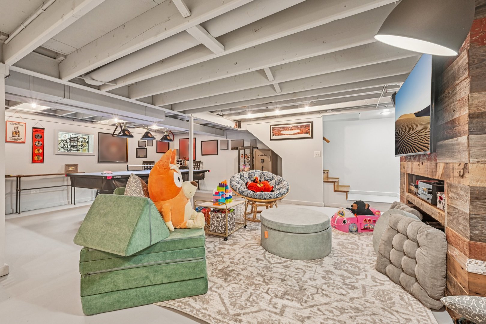 1143 S Edgewood Avenue