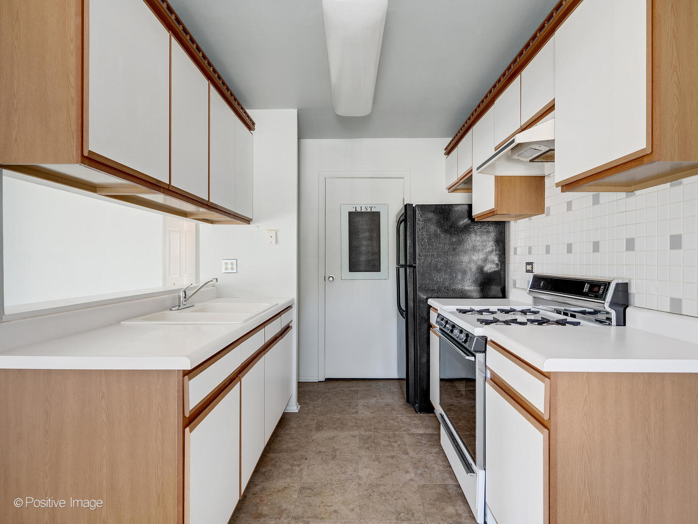 1393 WOODCUTTER Lane Unit: D