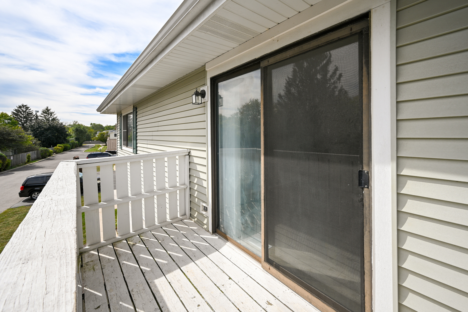 2S723 Winchester Circle Unit: 4