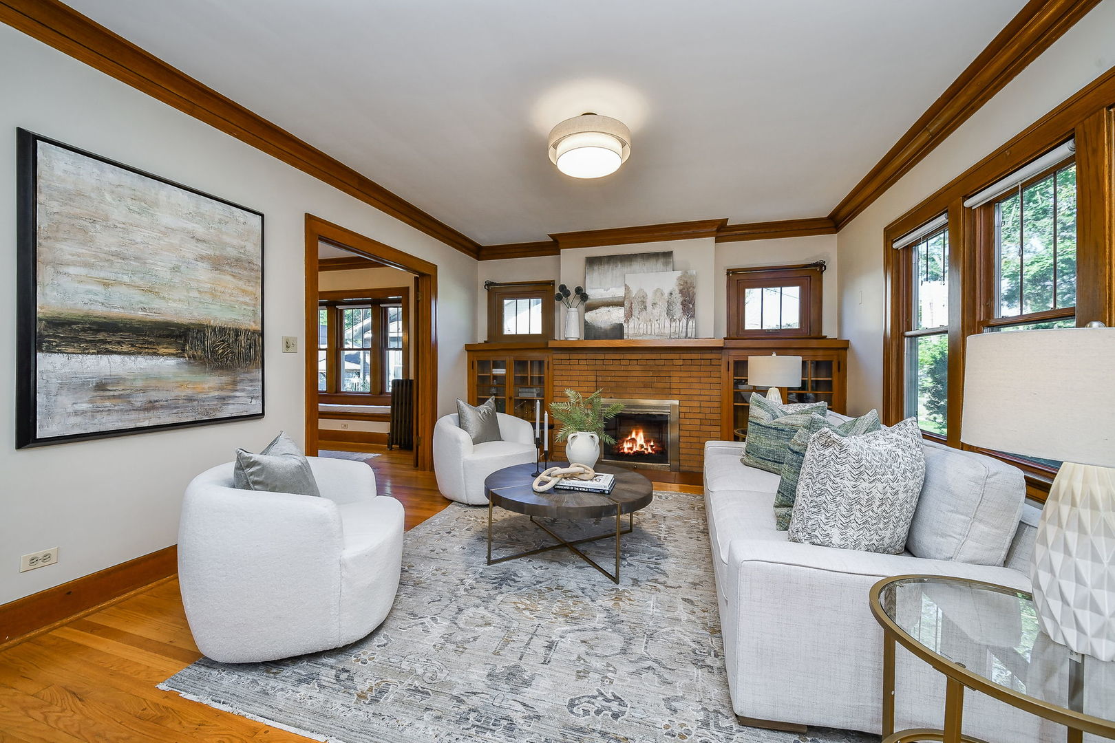 414 E Indiana Street