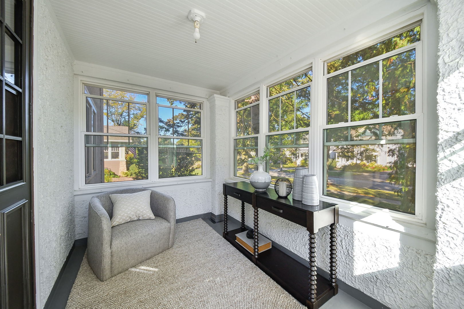 414 E Indiana Street