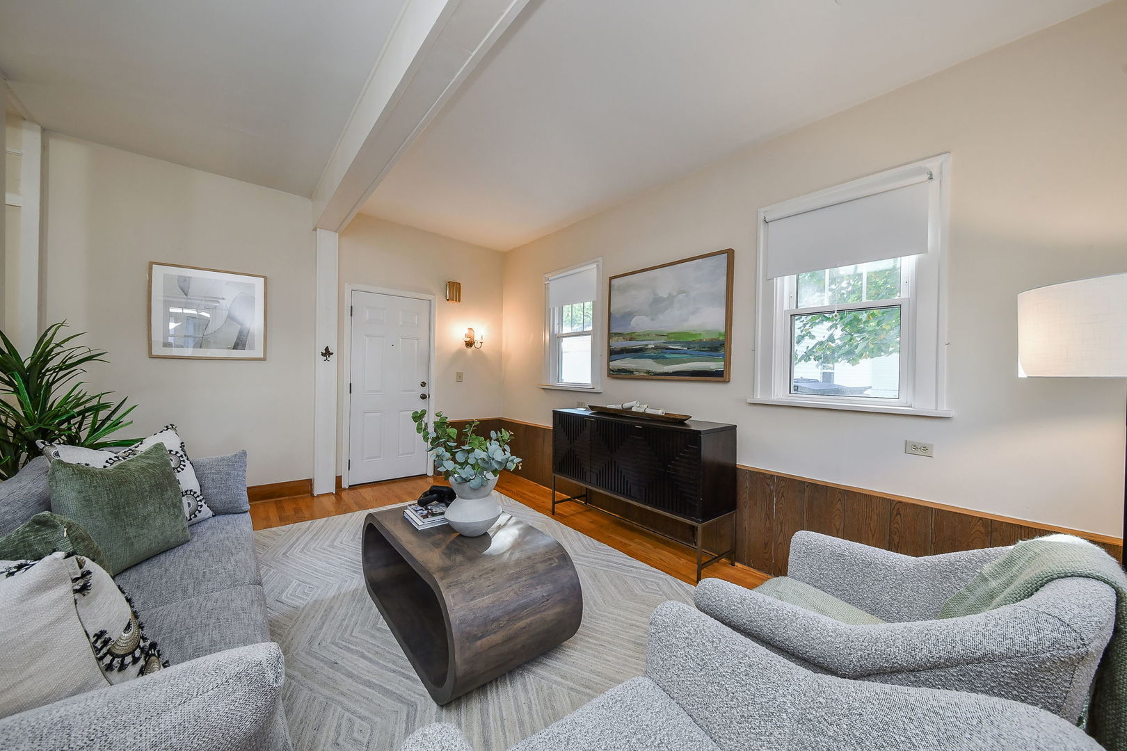 414 E Indiana Street