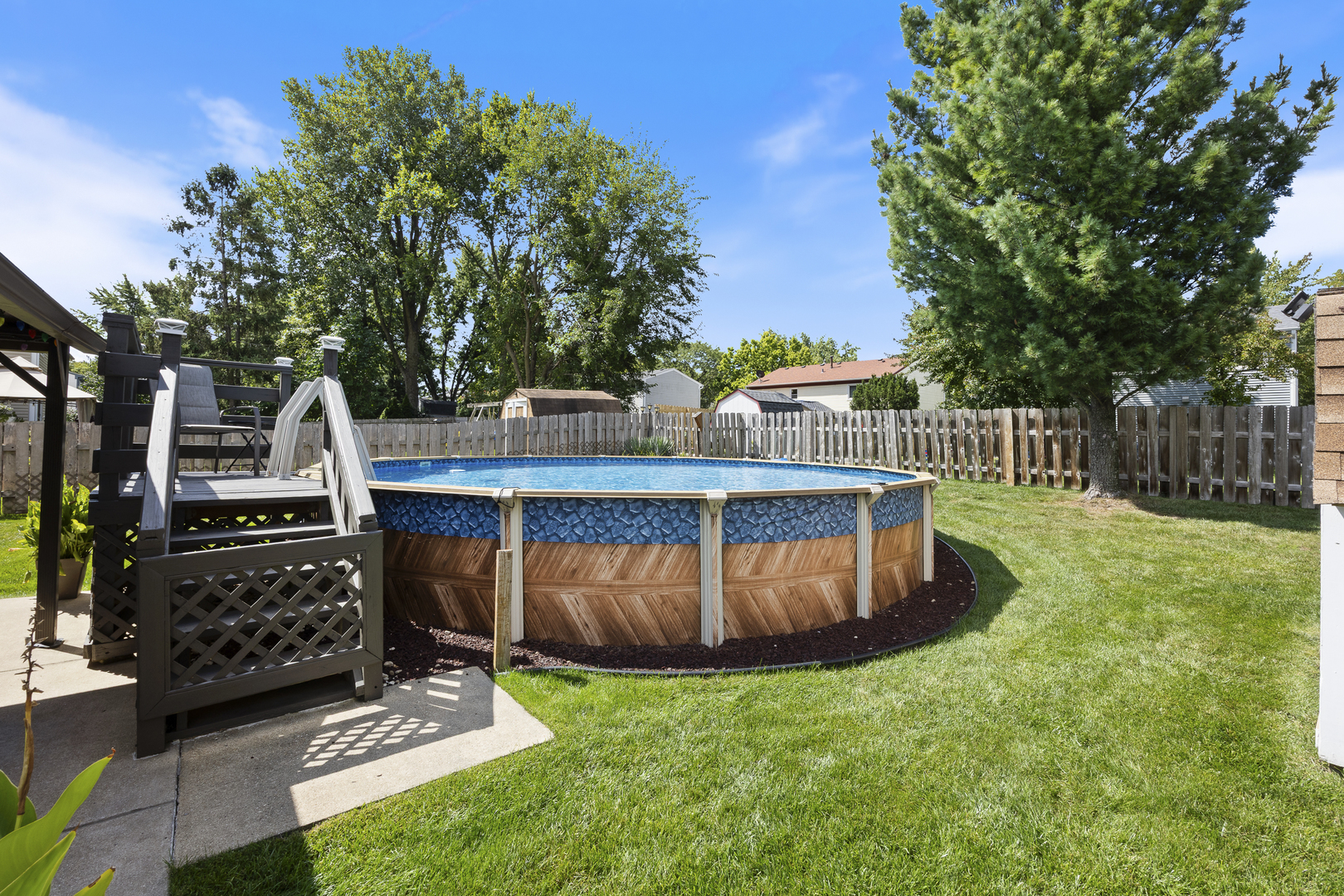 716 Sand Creek Drive