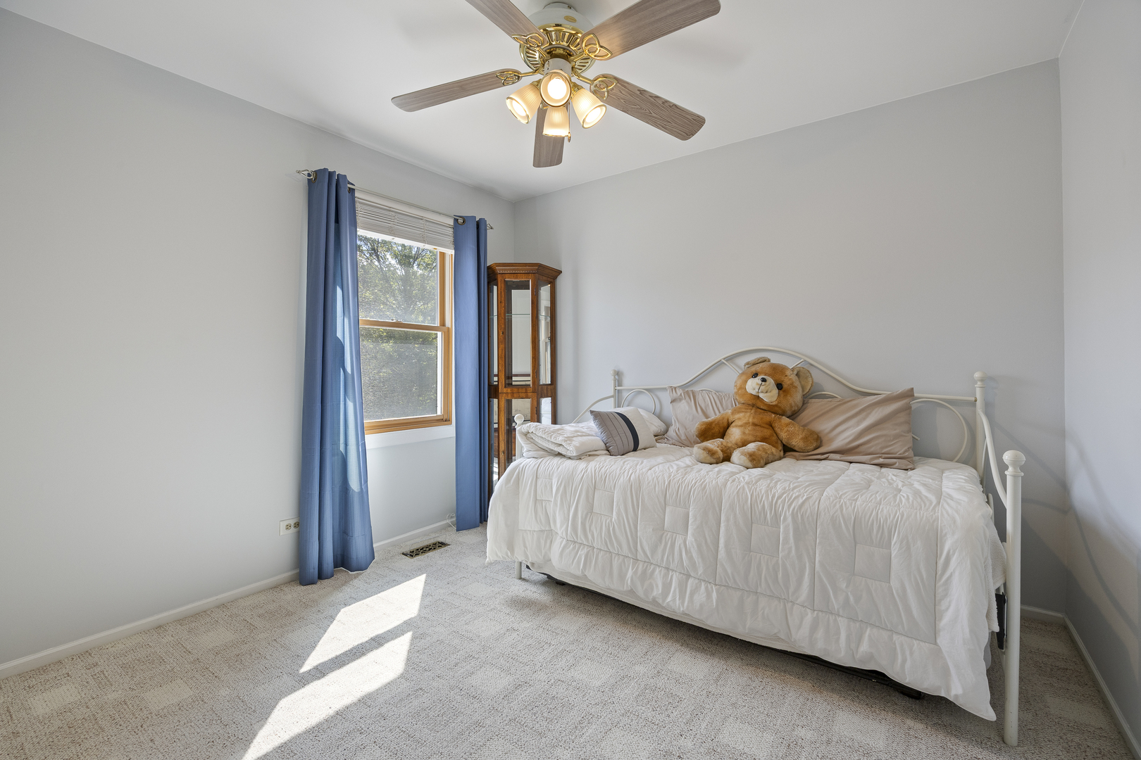 716 Sand Creek Drive