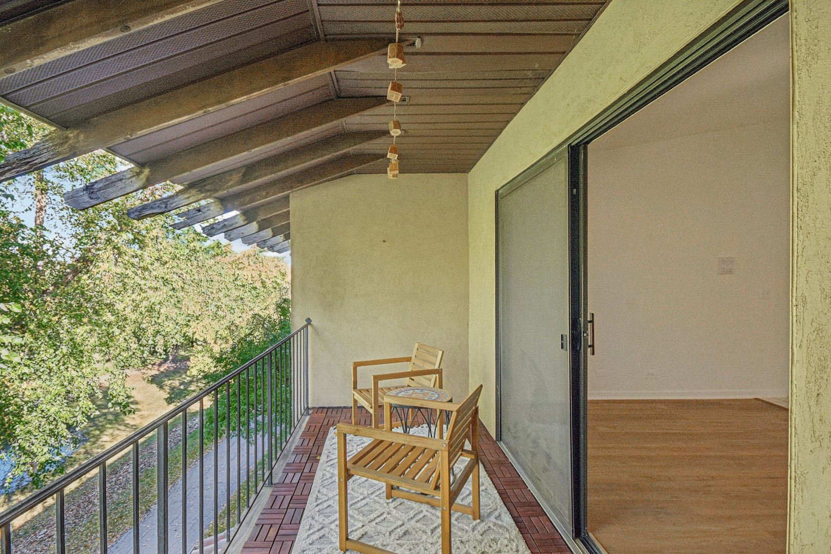 21W581 North Avenue Unit: 35