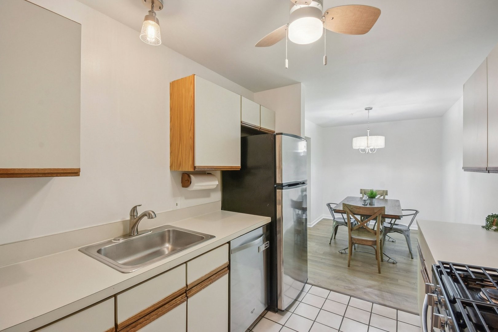 21W581 North Avenue Unit: 35