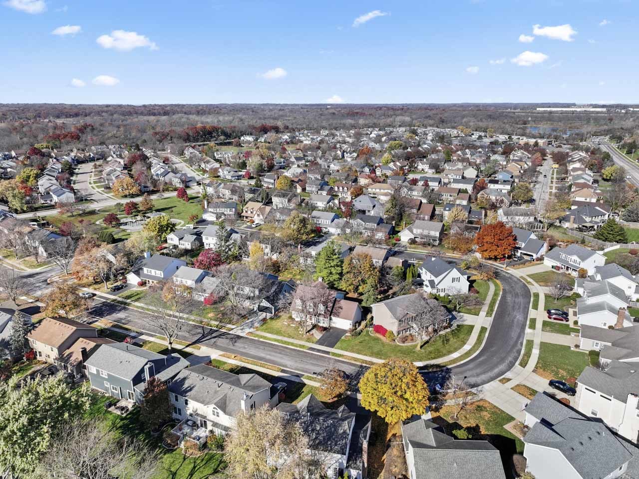 27W154 Chartwell Drive