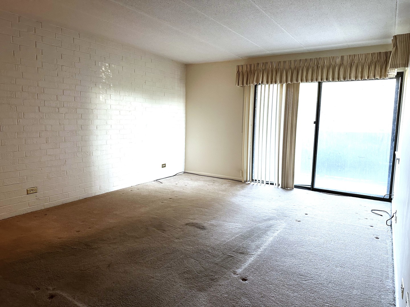 525 Timber Ridge Drive Unit: 107