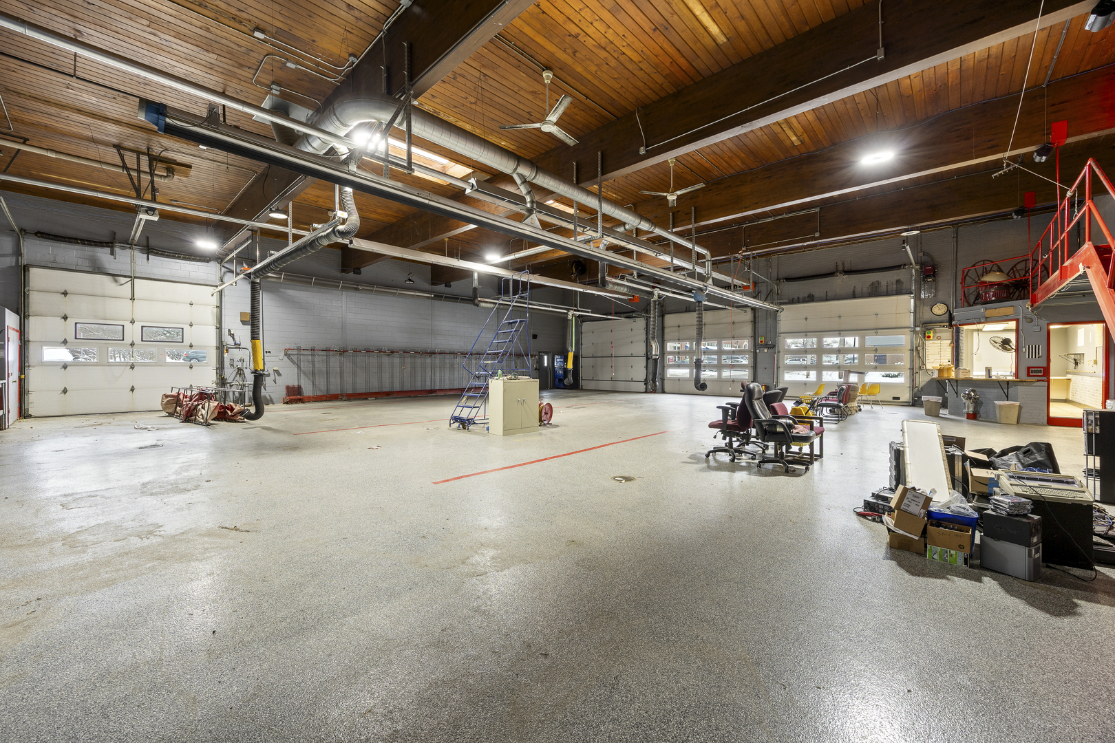 27W530 High Lake Avenue