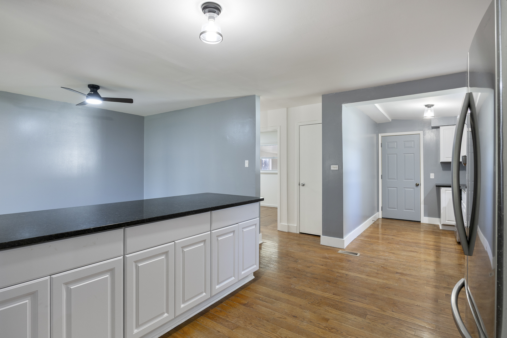 2N238 Highland Avenue