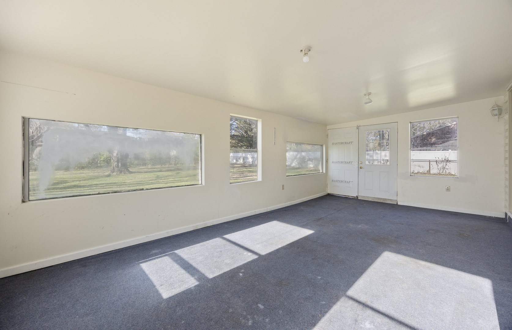 2N238 Highland Avenue