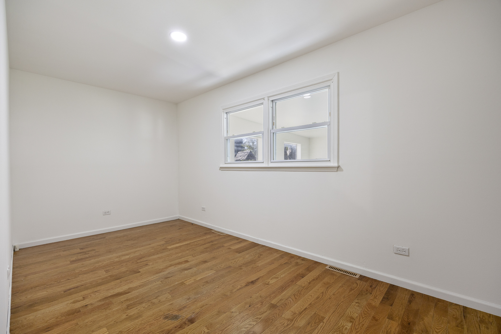 2N238 Highland Avenue