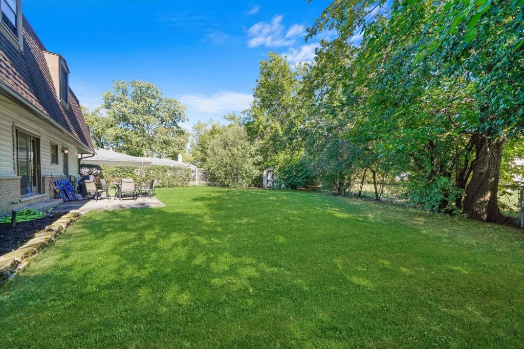 245 Tanglewood Court