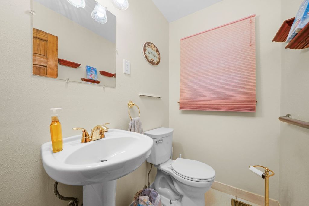 245 Tanglewood Court