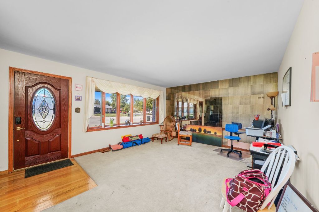 245 Tanglewood Court