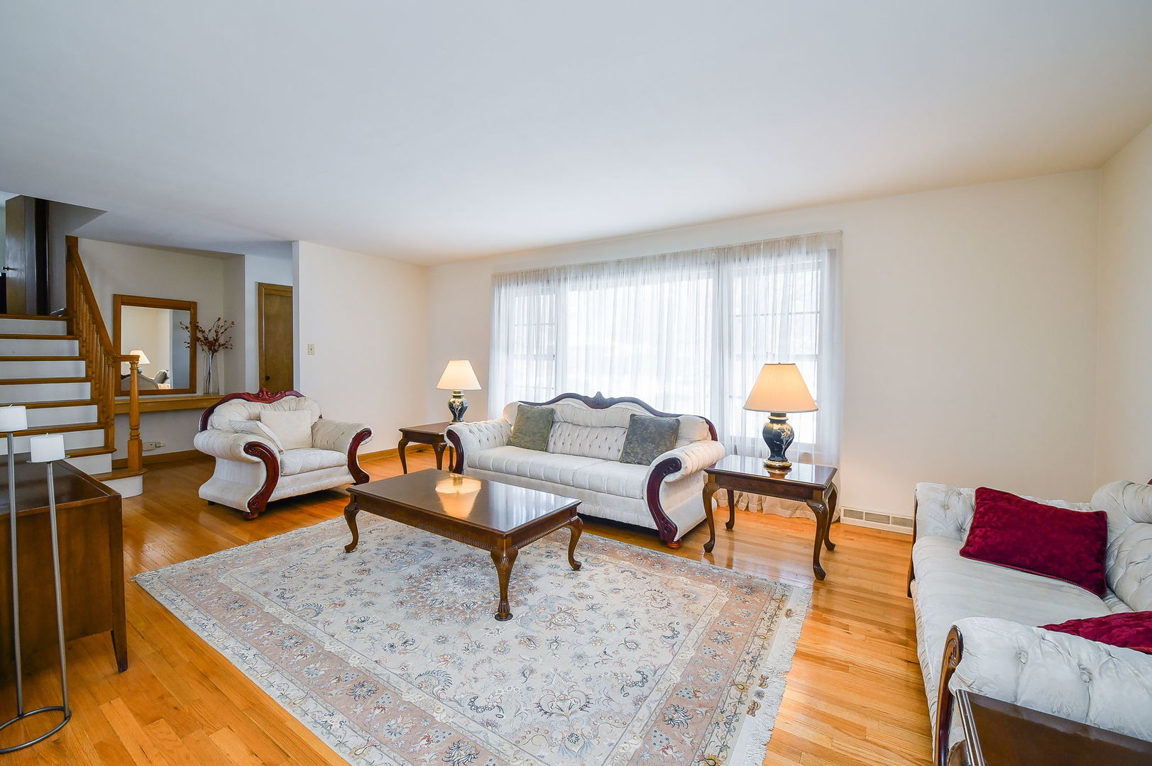 22W417 Tamarack Drive