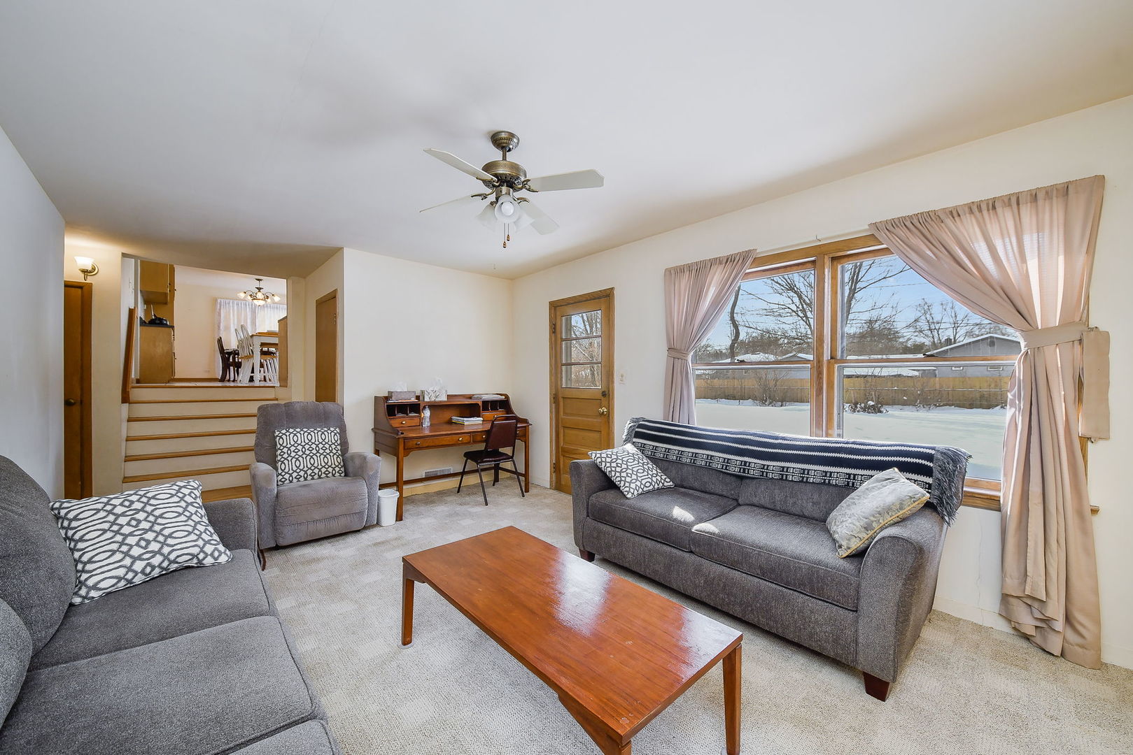 22W417 Tamarack Drive