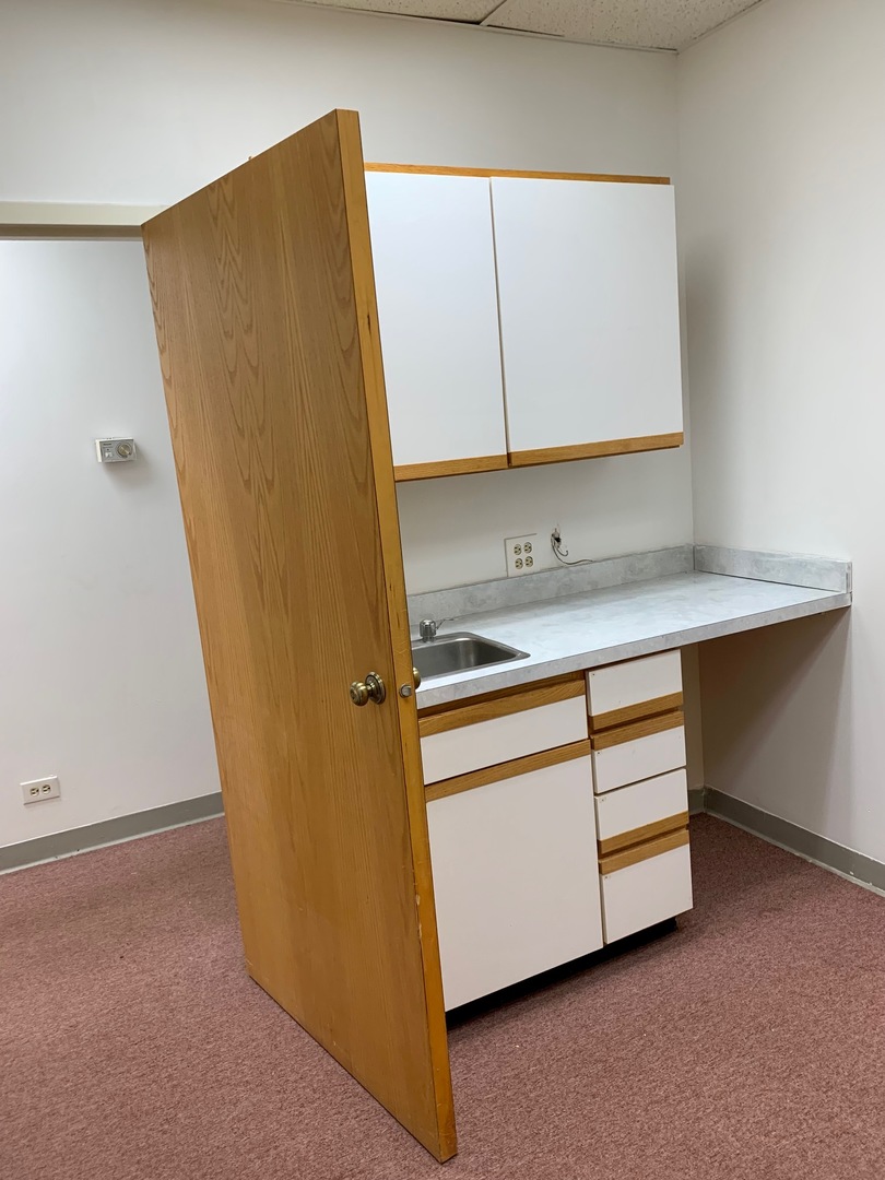 27W281 Geneva Road Unit: D-J