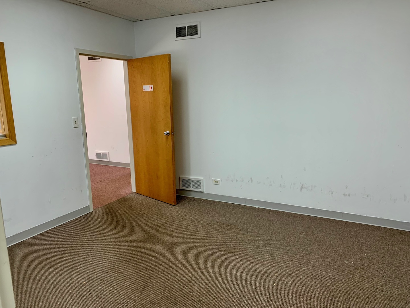 27W281 Geneva Road Unit: D-J