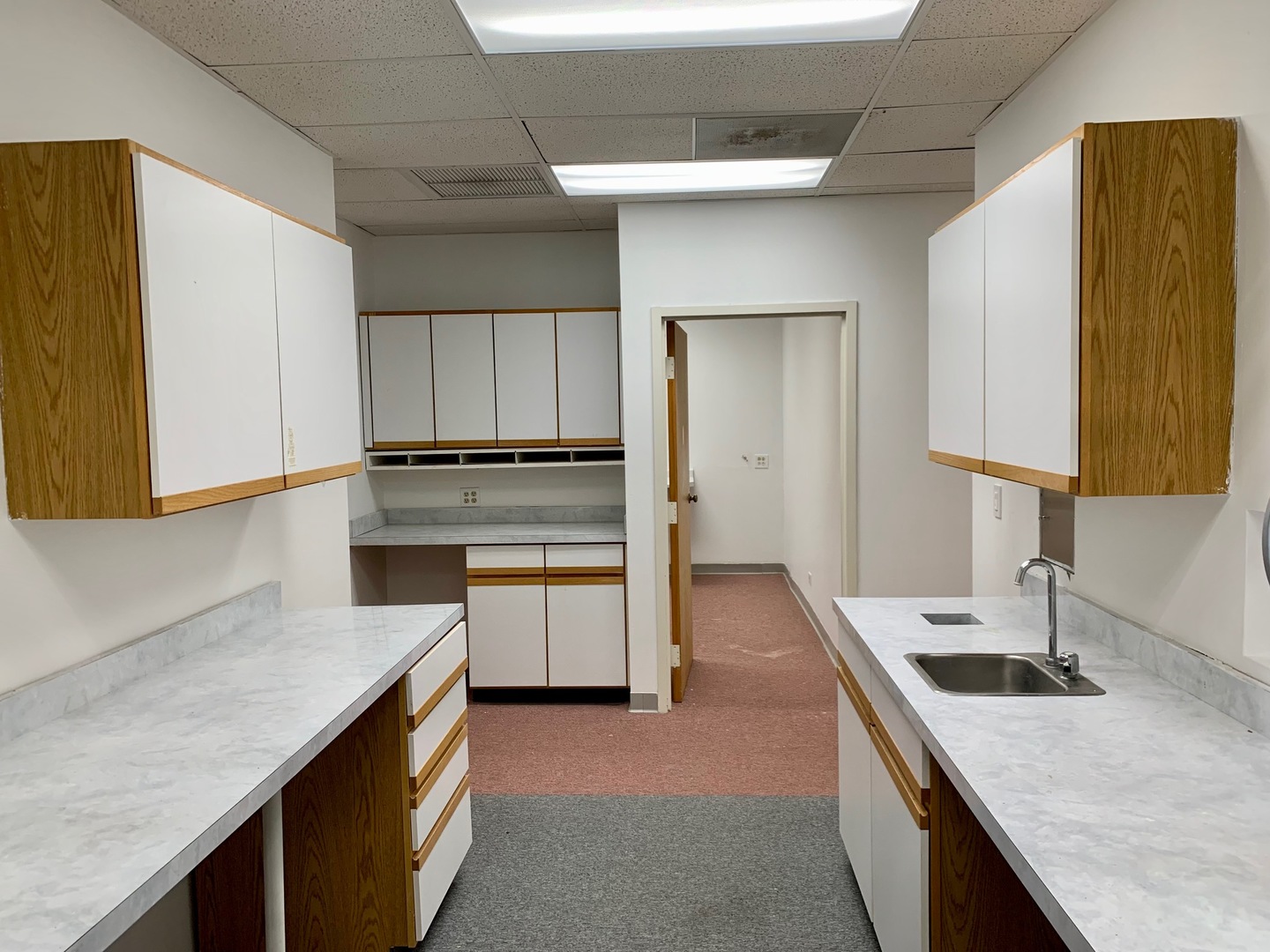 27W281 Geneva Road Unit: D-J