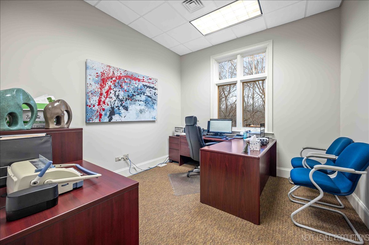 400 Knoll Street Unit: C