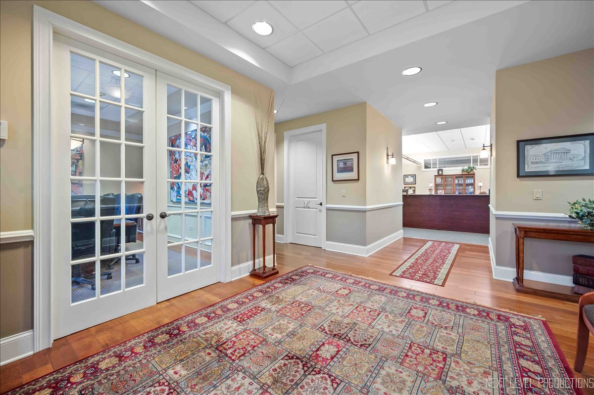 400 Knoll Street Unit: C