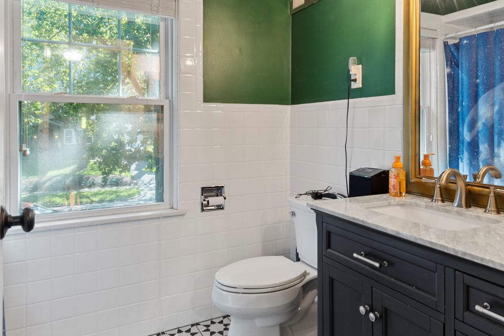 417 S Westlawn Avenue