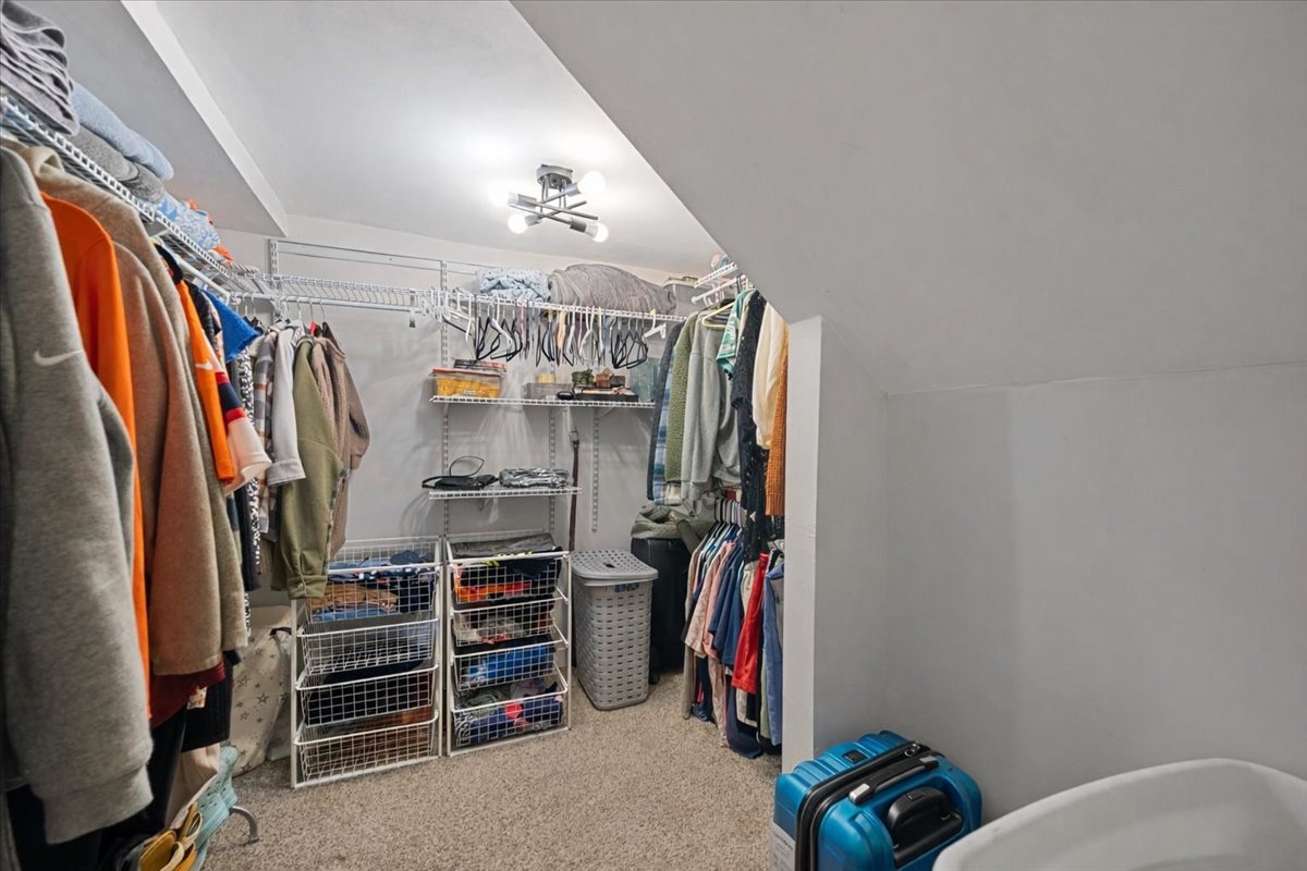 517 S Ardmore Avenue