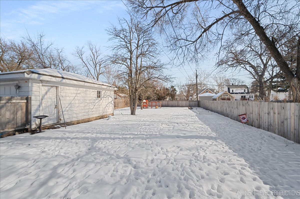 517 S Ardmore Avenue