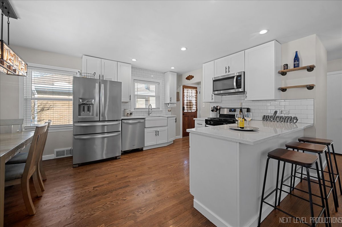 517 S Ardmore Avenue