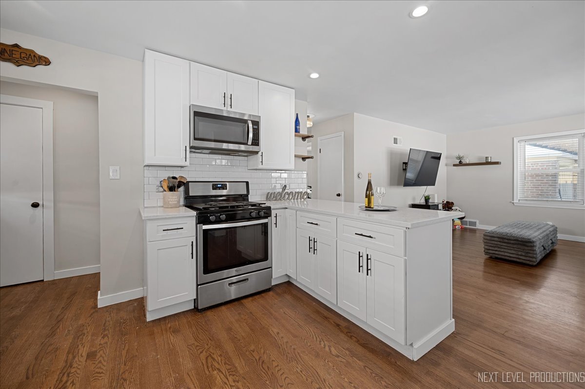 517 S Ardmore Avenue