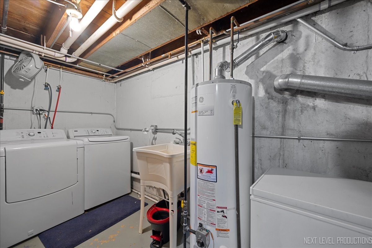 517 S Ardmore Avenue