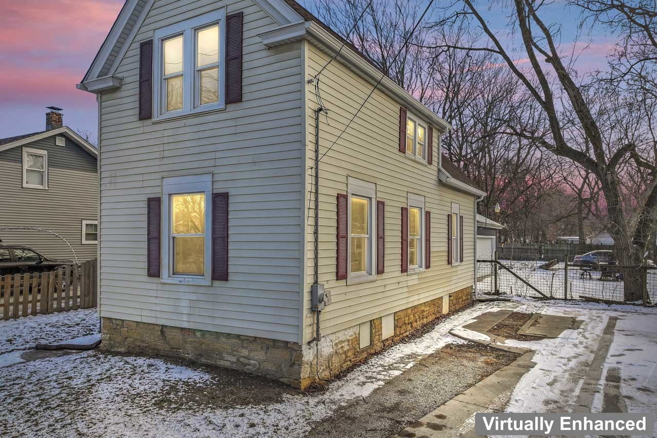 418 W Illinois Avenue