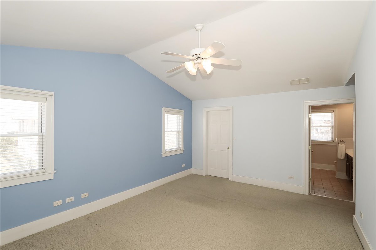 354 Hawthorne Boulevard