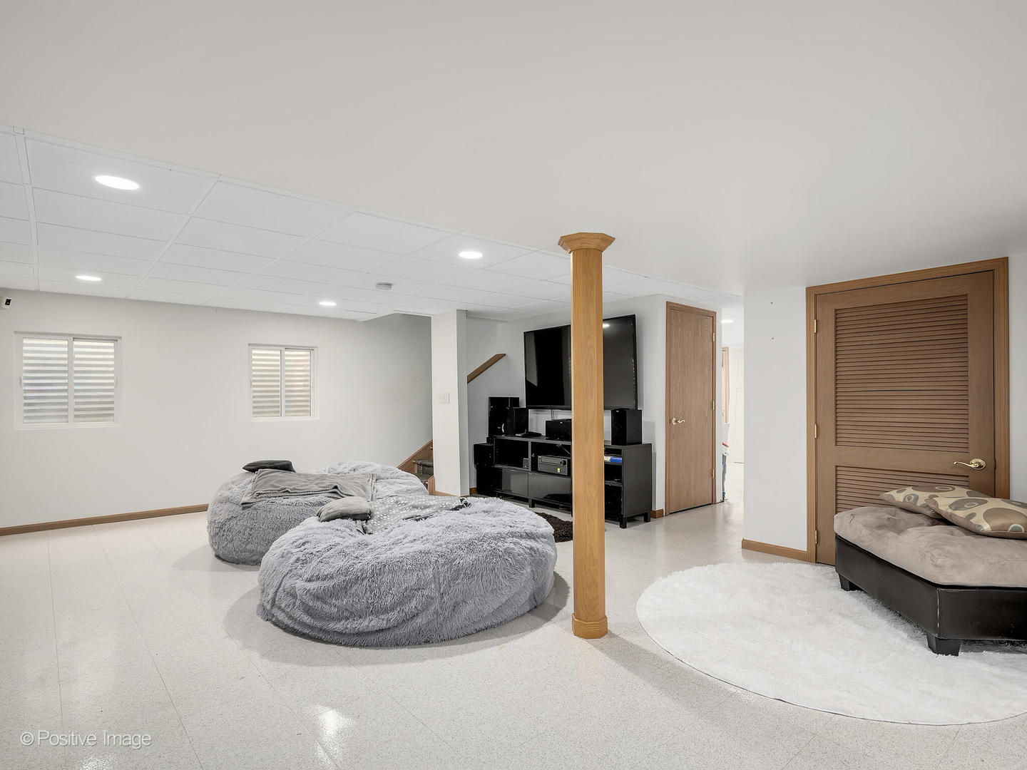 2598 Barnhart Street