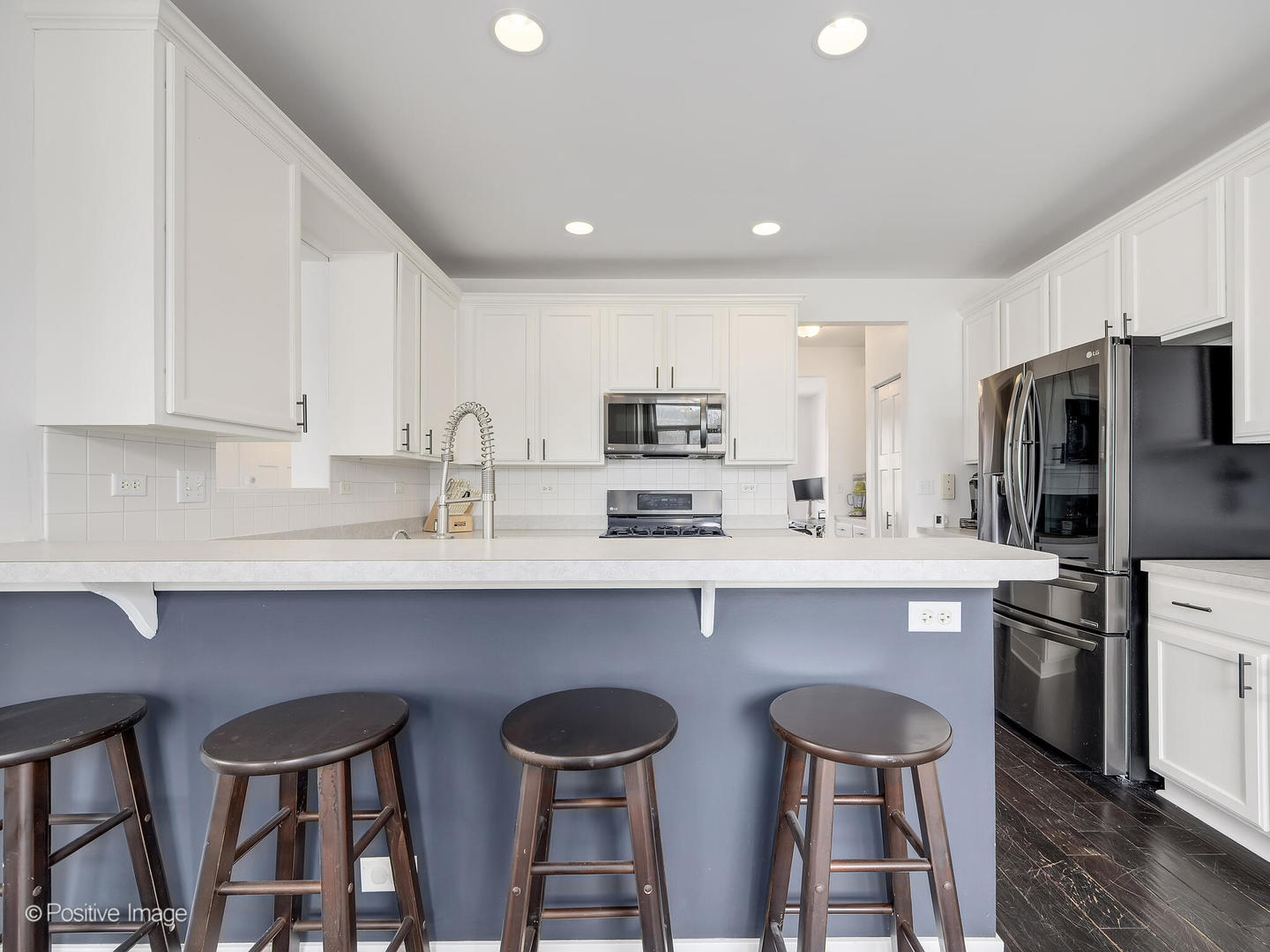 2598 Barnhart Street