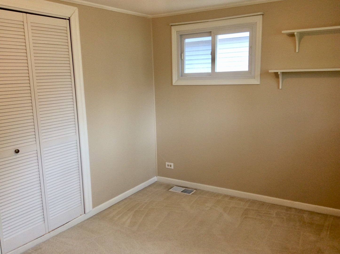 133 N Woodlawn Street