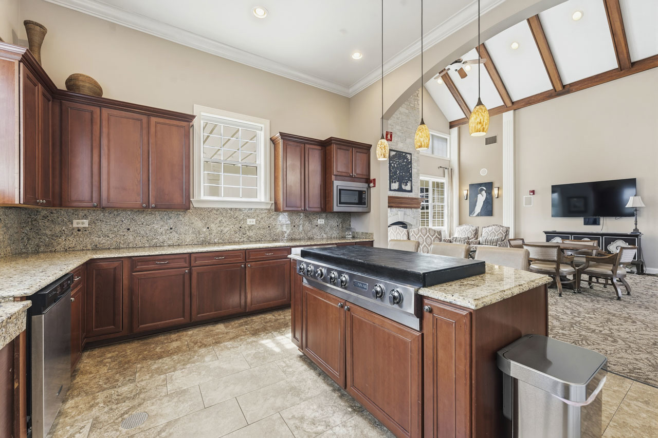 1890 Havenshire Road Unit: 1890