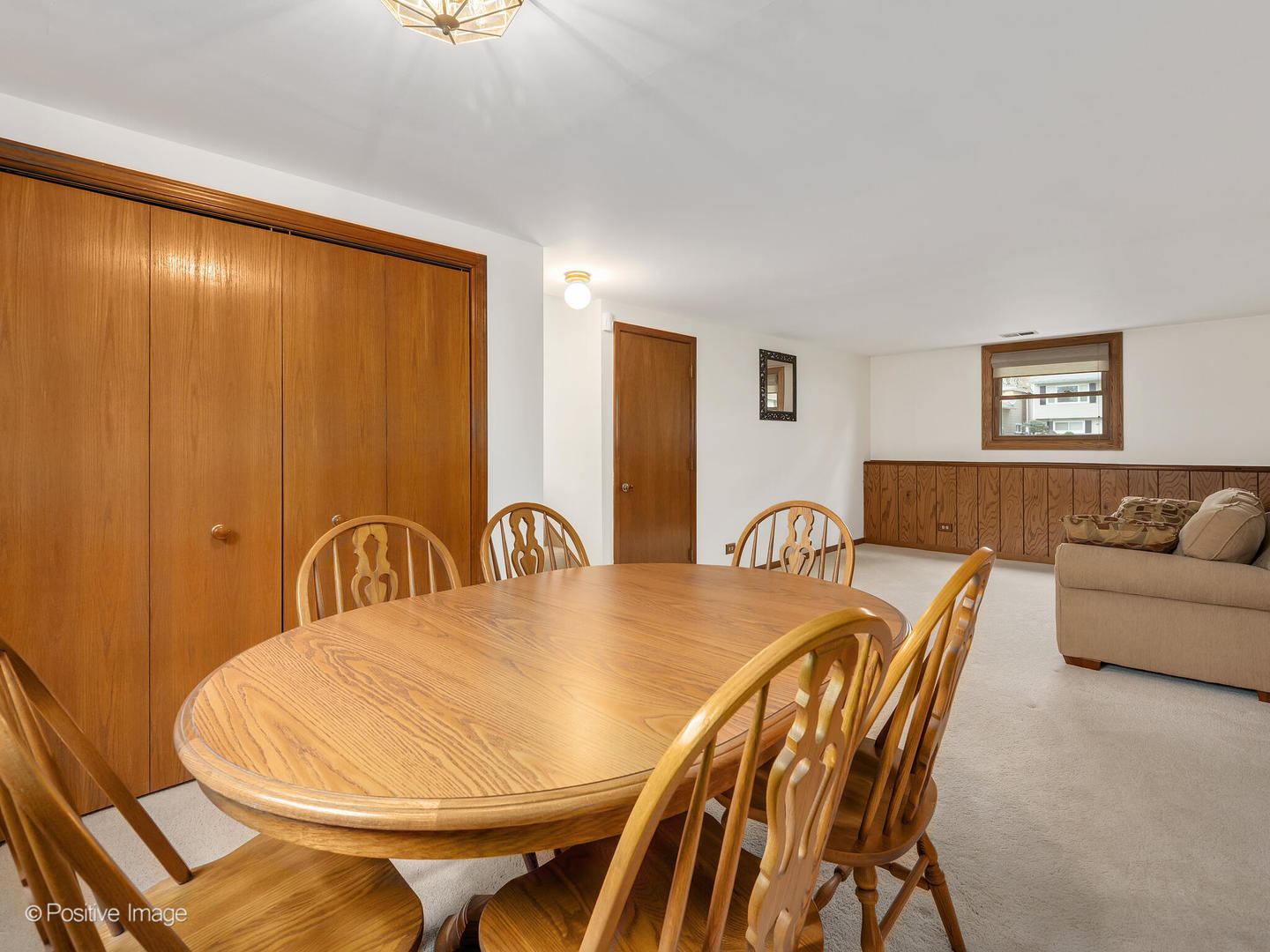 1406 E Elm Street