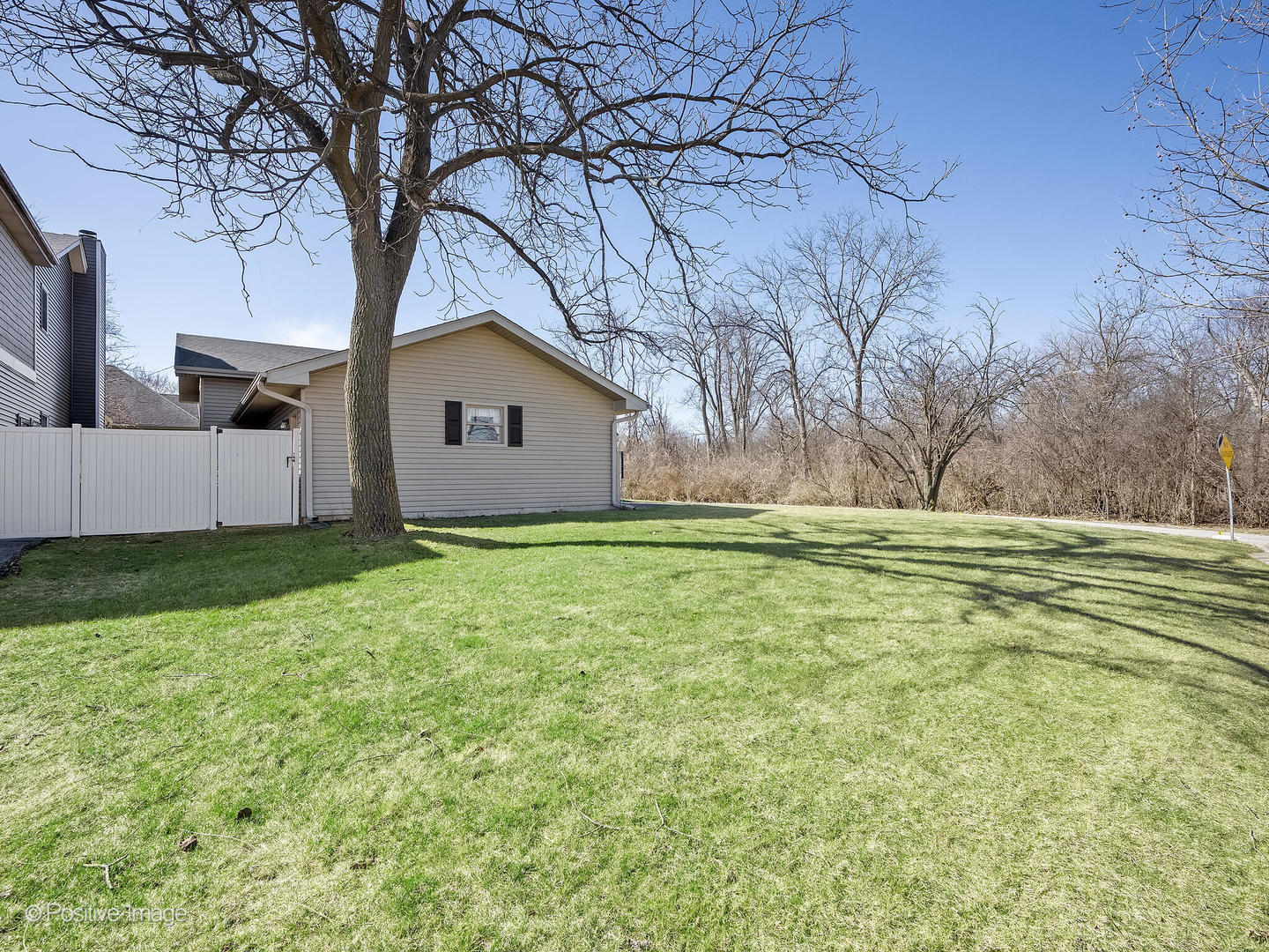 27W015 Manchester Road