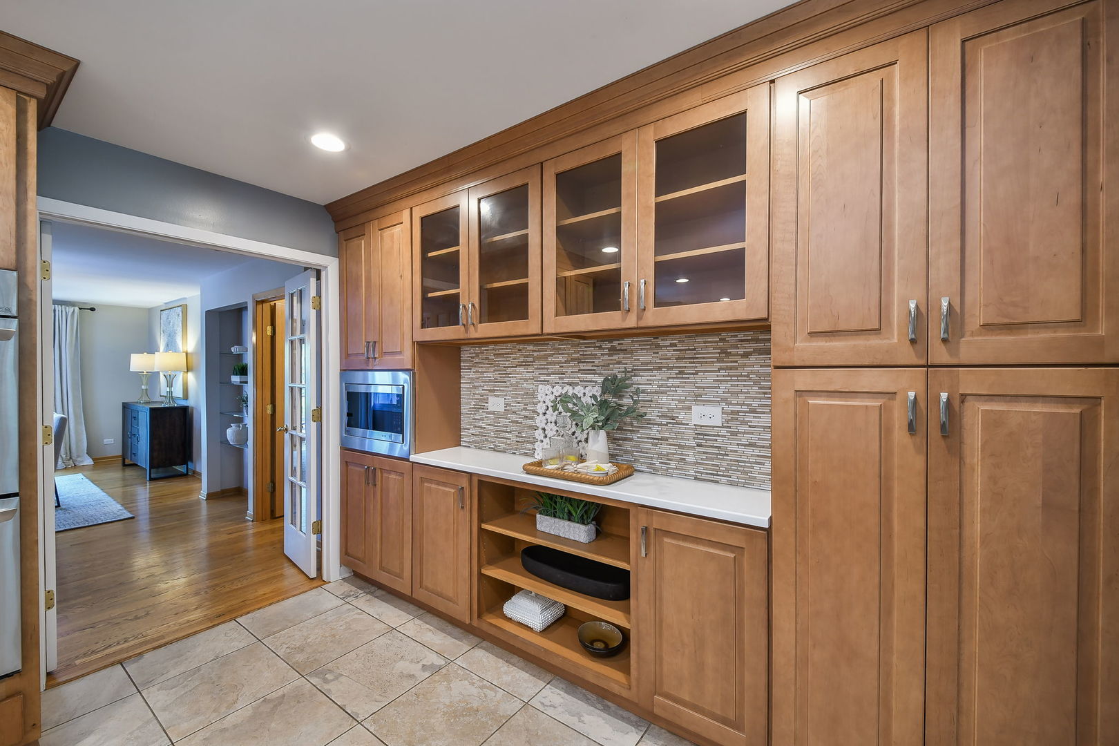 28W521 Warrenville Road