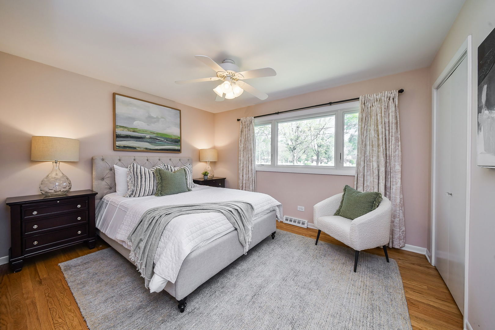 28W521 Warrenville Road